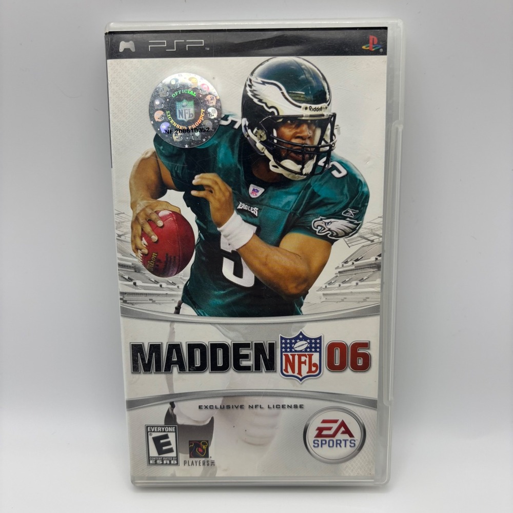 Madden NFL 06 Sony PSP PlayStation Portable EA Sports Football Game